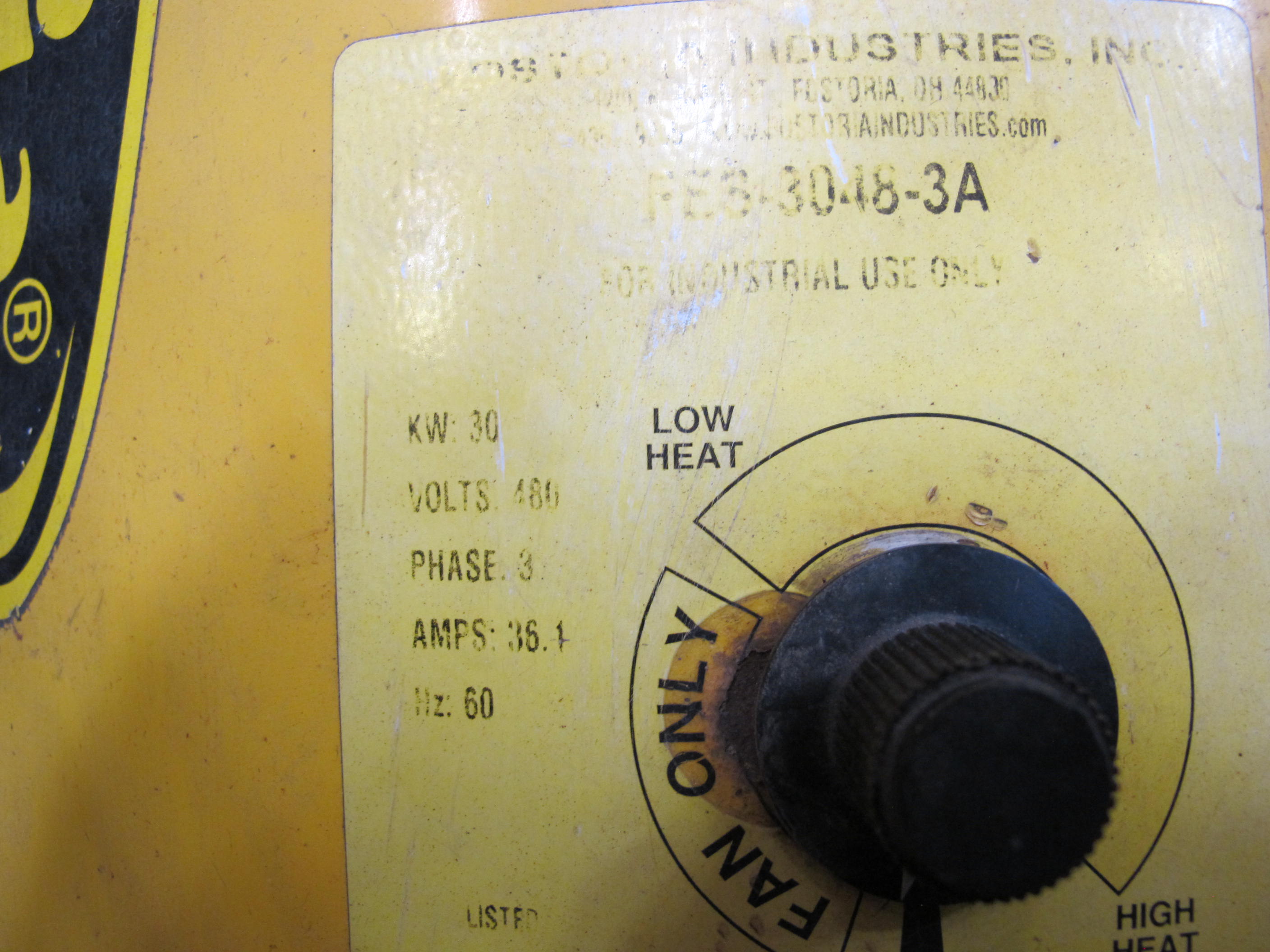 FOSTORIA HEAT WAVE 30 PORTABLE HEATER, 3 PHASE, 480 V, 60 HZ. LOADING & HANDLING FEE $15-4033